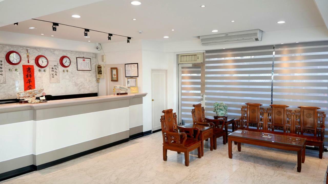 טאיצ'ונג Athens Hotel מראה חיצוני תמונה